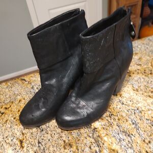 Rag & Bone Newbury Black Leather Ankle Bootie Zip Up Women's Size EU 39 US 8.5
